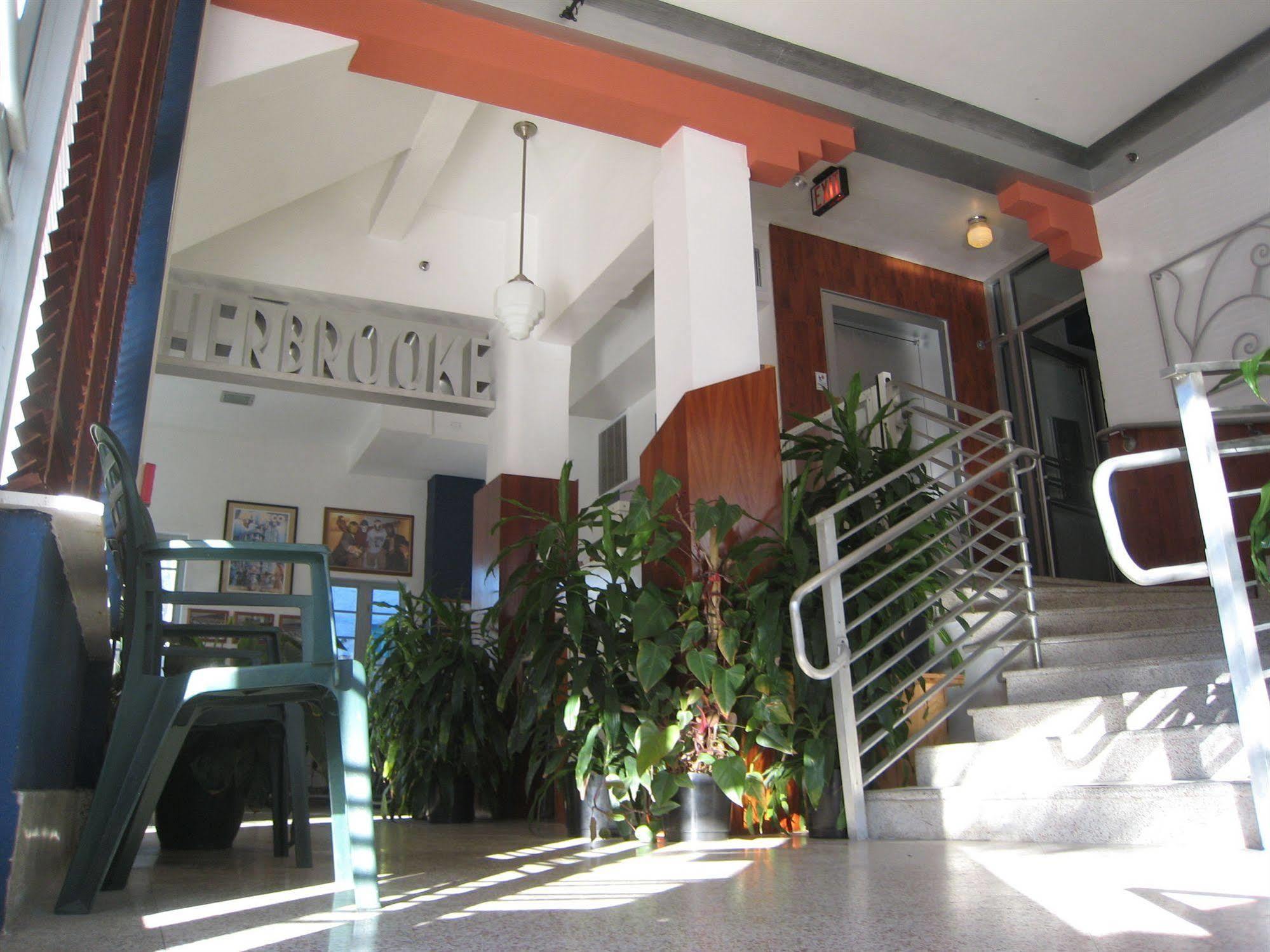 Sherbrooke All Suites Hotel Miami Beach Exterior photo